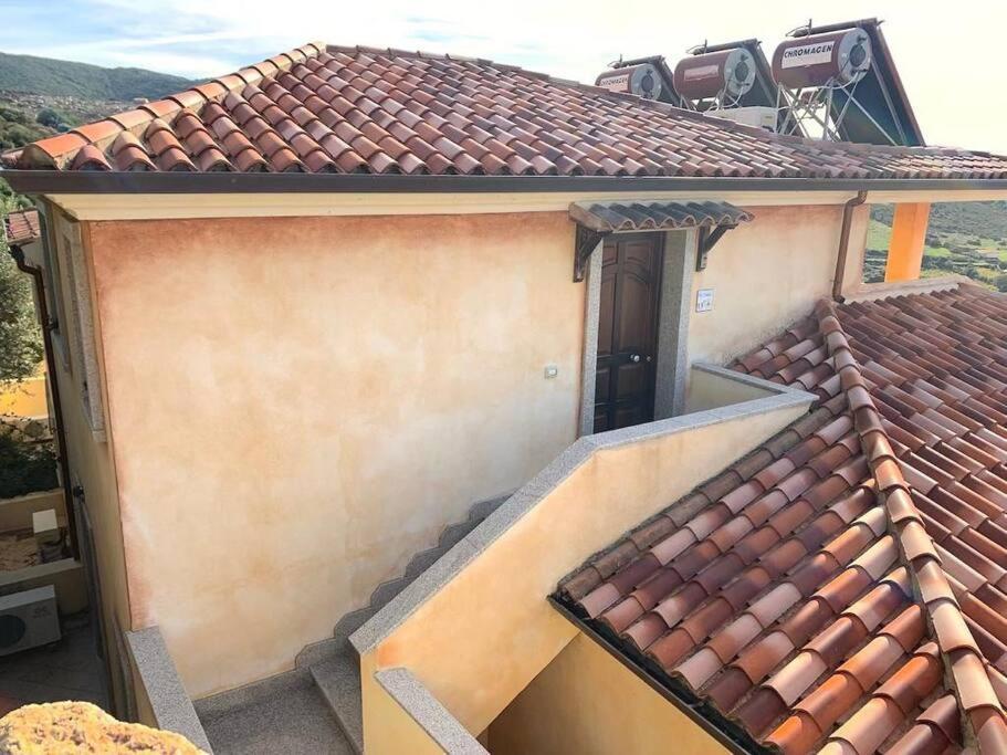 Casa Smeralda - Piscina E Vista Sul Mare! Trinita d'Agultu e Vignola Luaran gambar